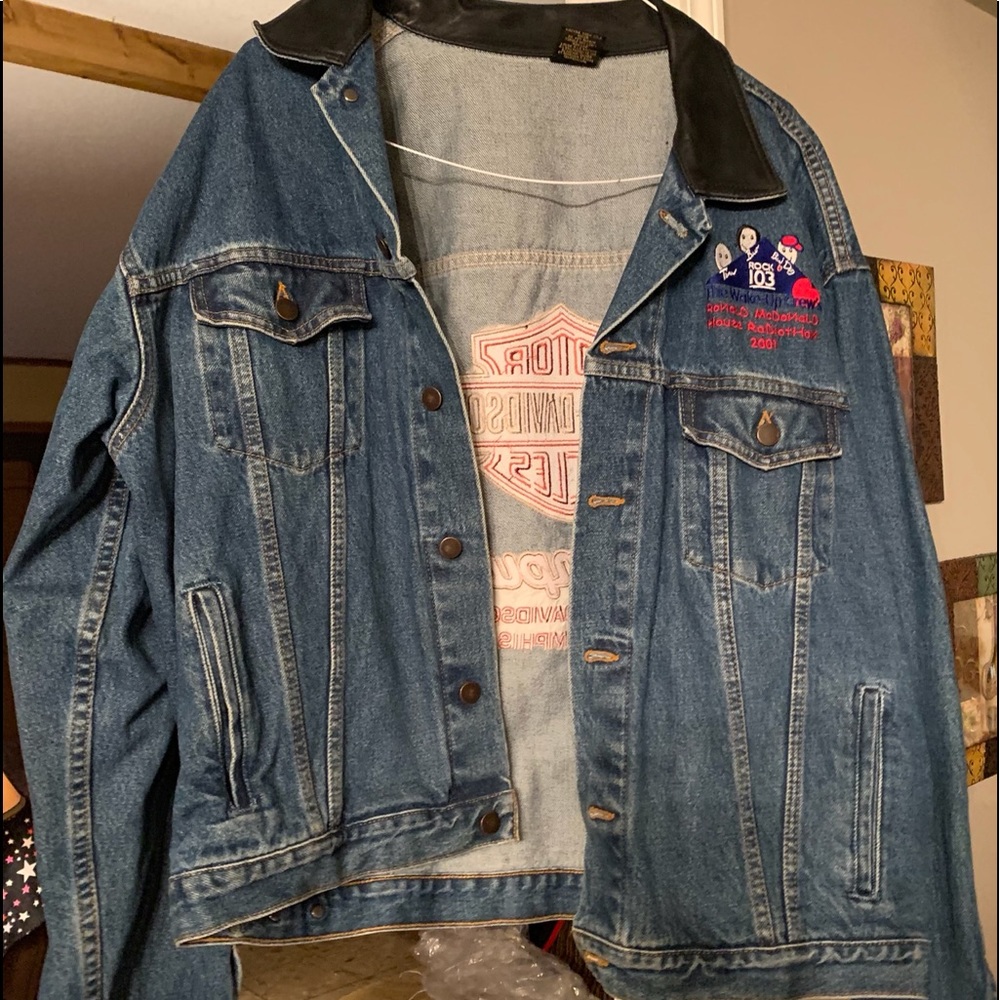 Men’s blue Jean jacket